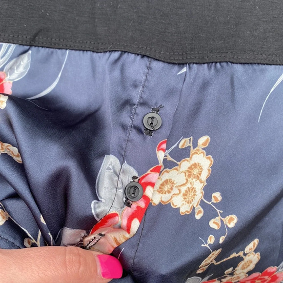 Thrill Y2K floral printed top with black overlay - Picture 2 of 5